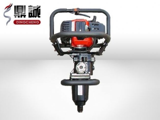 點擊查看詳細信息<br>標題：便攜式內燃扳手 閱讀次數：4592